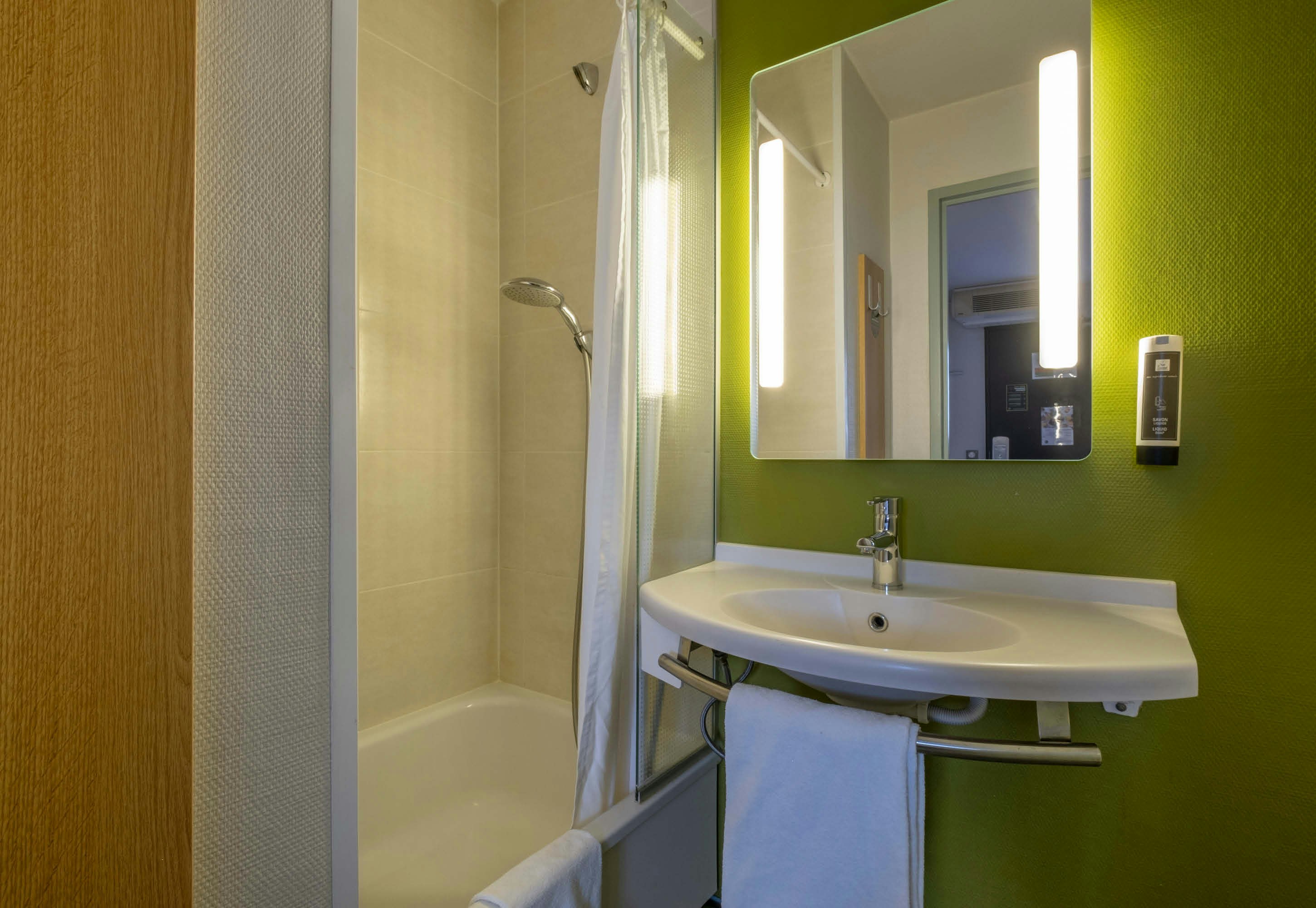 B&B Hotel La Rochelle Angoulins-Sur-Mer 13/14