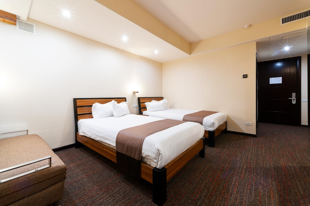 Bass Boutique Hotel 9/55