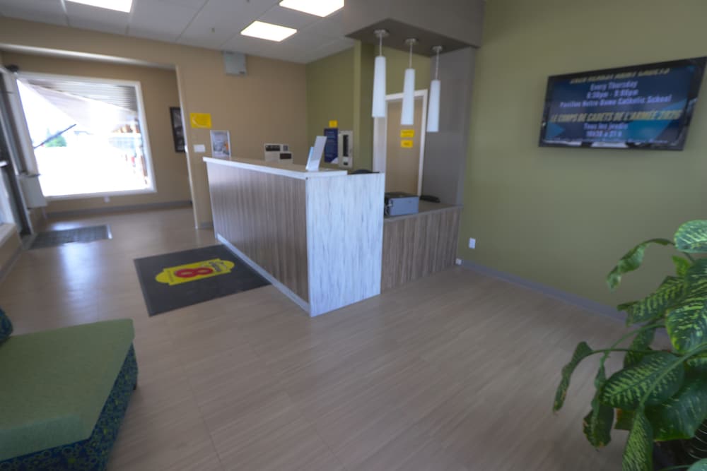 Super 8 By Wyndham Hearst On 4/48
