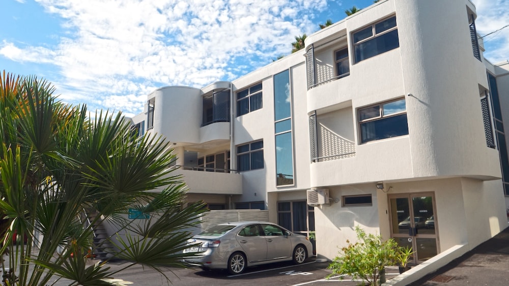 Carnmore Hotel Takapuna in AUCKLAND