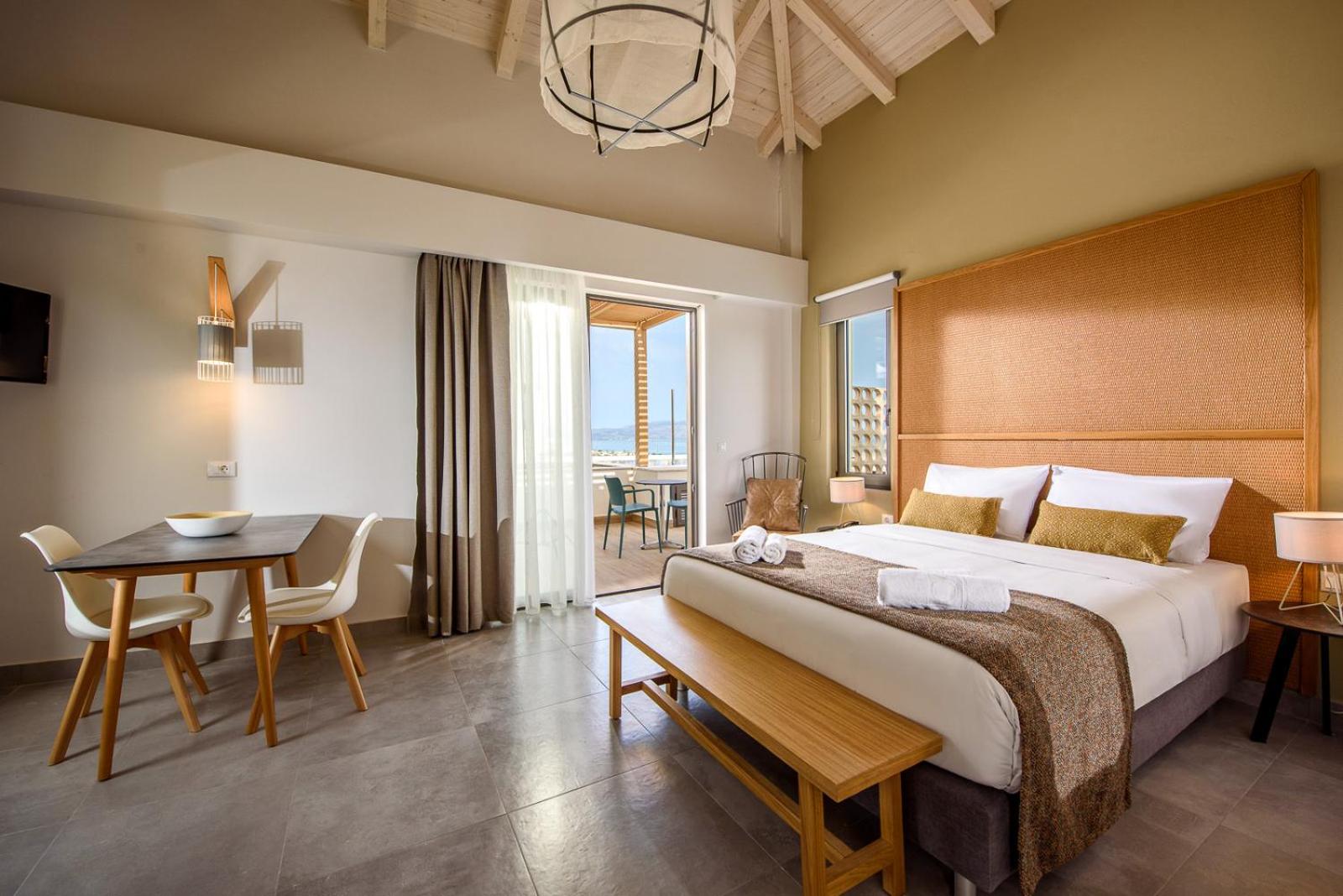 SUPERIOR, STUDIO, SEA VIEW, PRIVATE POOL