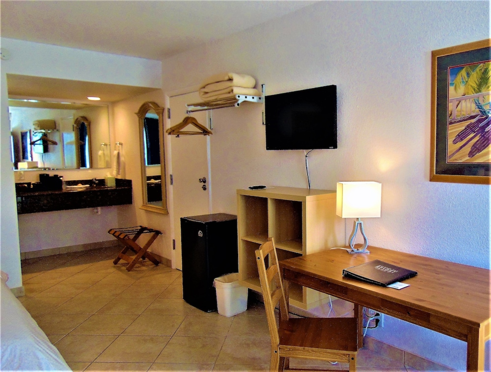 Dolphin Key Resort 27/50