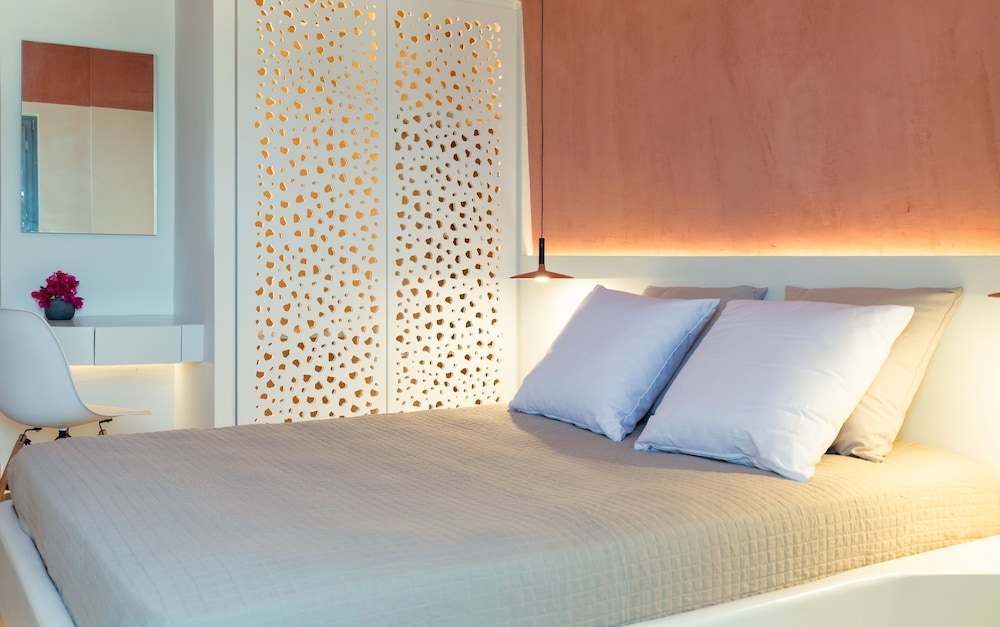 KYKLADONISIA 35/79