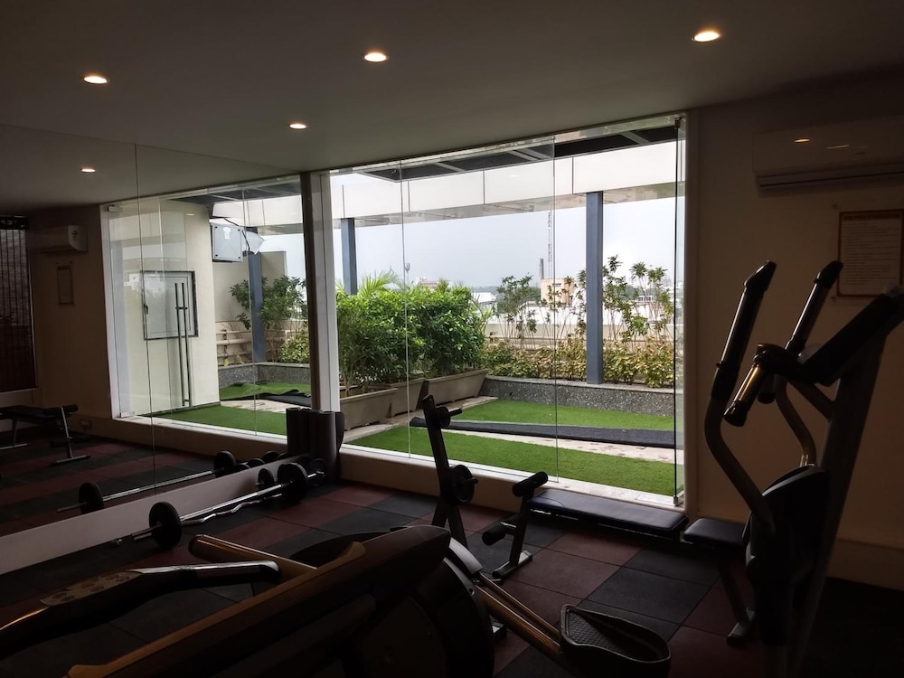 Eastin Residences Vadodara Apartment Hotel 20/35