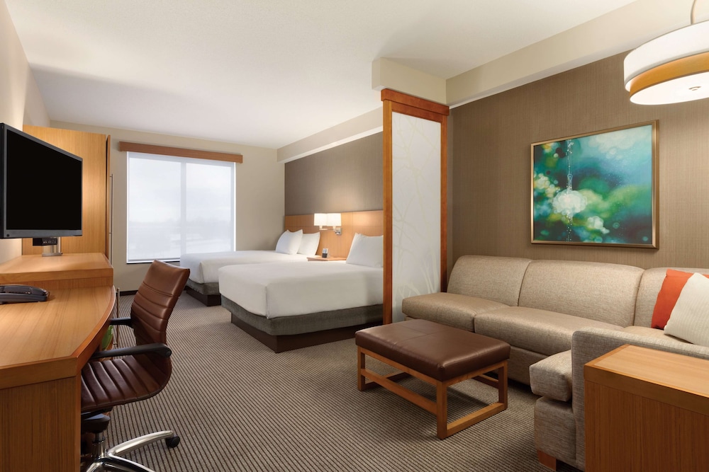 Hyatt Place St. Louis/Chesterfield 20/70