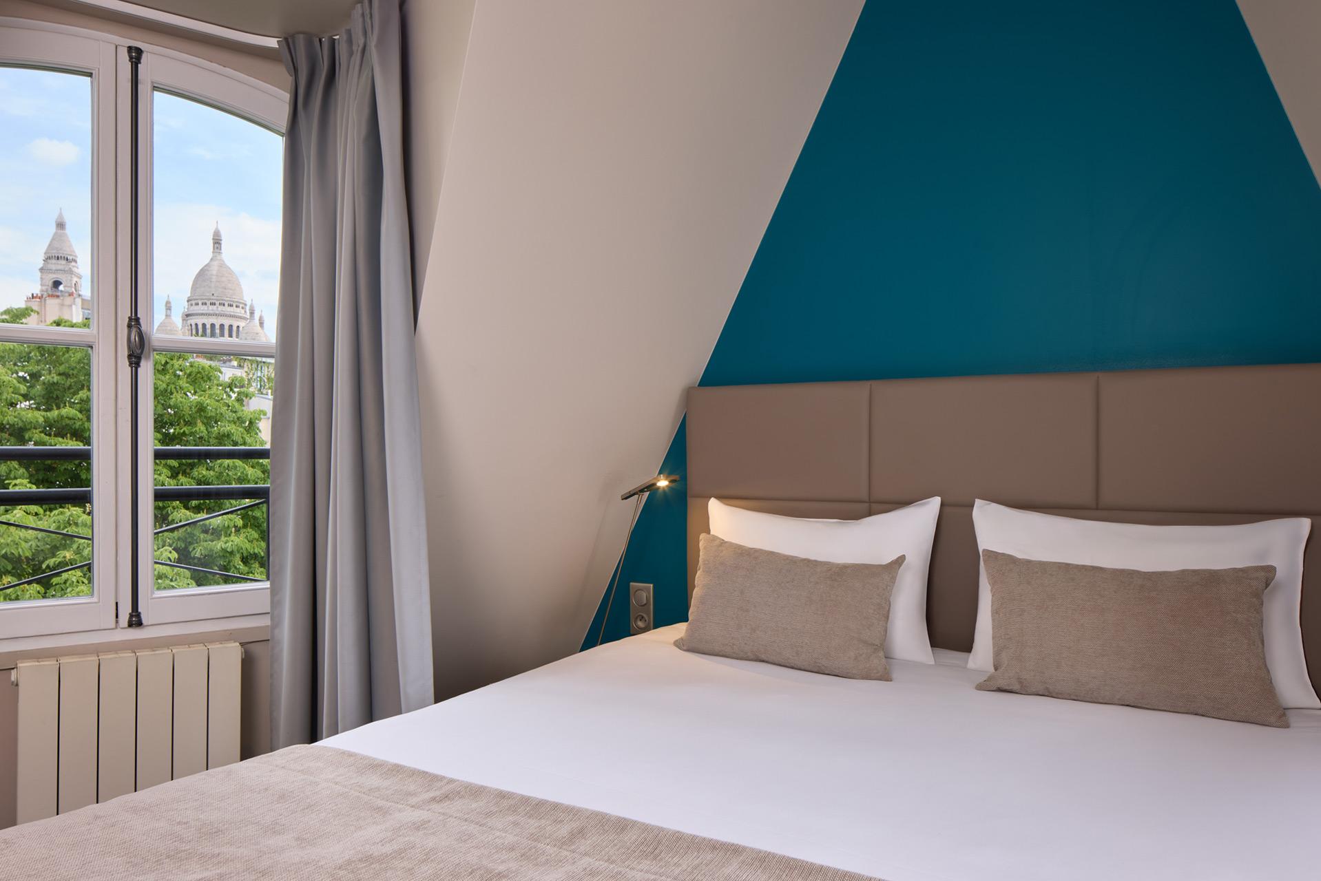 Room, Triple, Single Bed