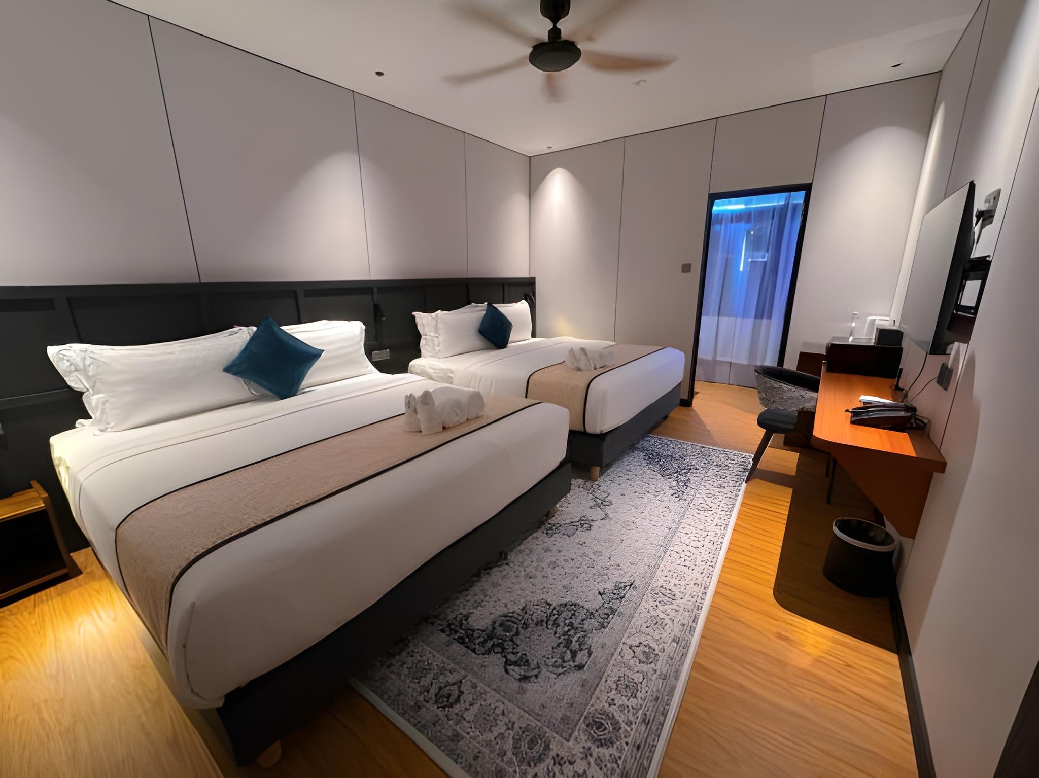 2 Bedrooms, 2 Bathrooms