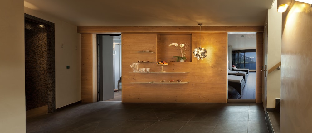 Parkhotel Gunten 1/50