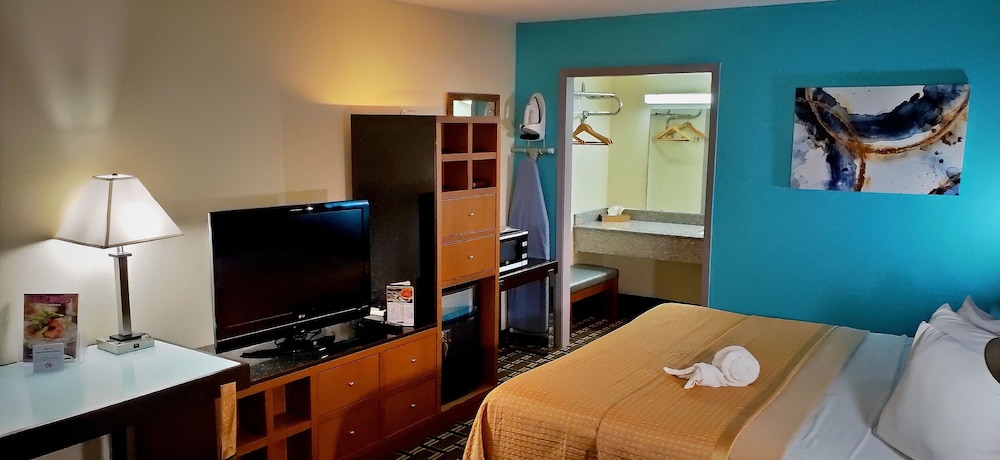 Discovery Inn Lafayette Airport I-10 18/35