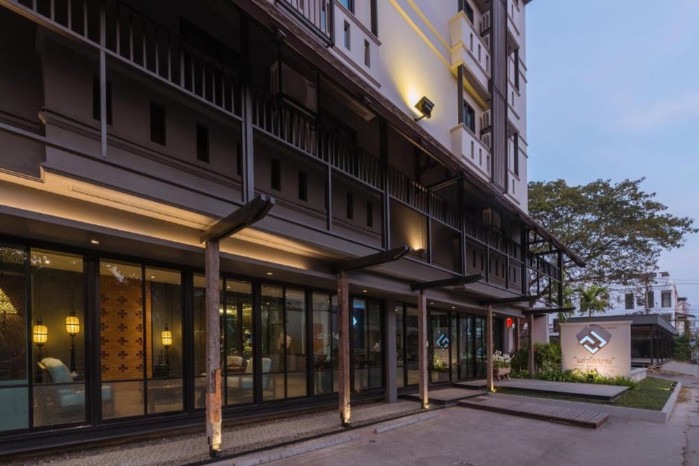 Lnimman Chiangmai Boutique Hotel 44/50