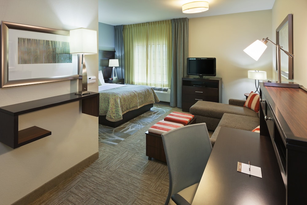 Staybridge Suites Tyler University Area 50/80