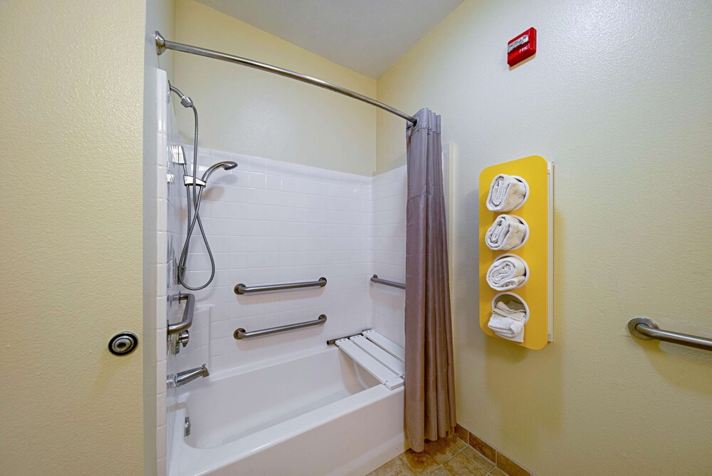 Motel6 Rhome, TX 42/43