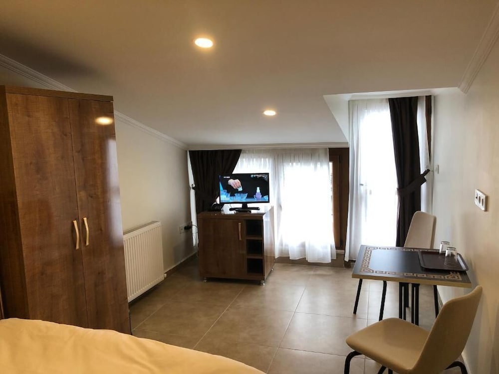 Hotel Real Life 52/74