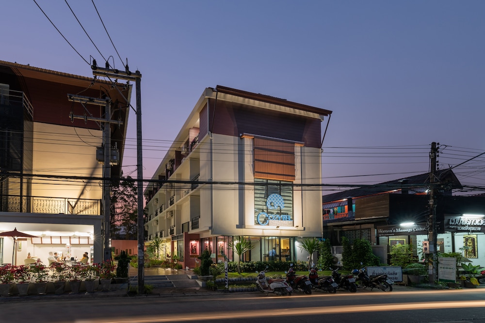 COZYTEL CHIANGMAI 3/66