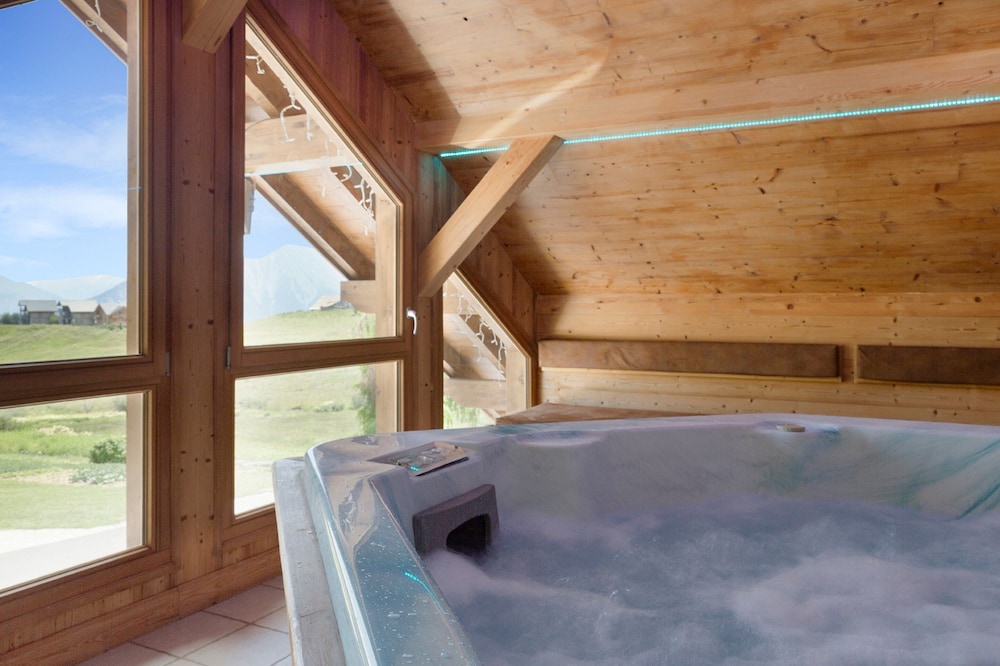 Chalet-Hotel Le Beausoleil, The Originals Relais (Hotels-Chalets de Tradition) 22/35