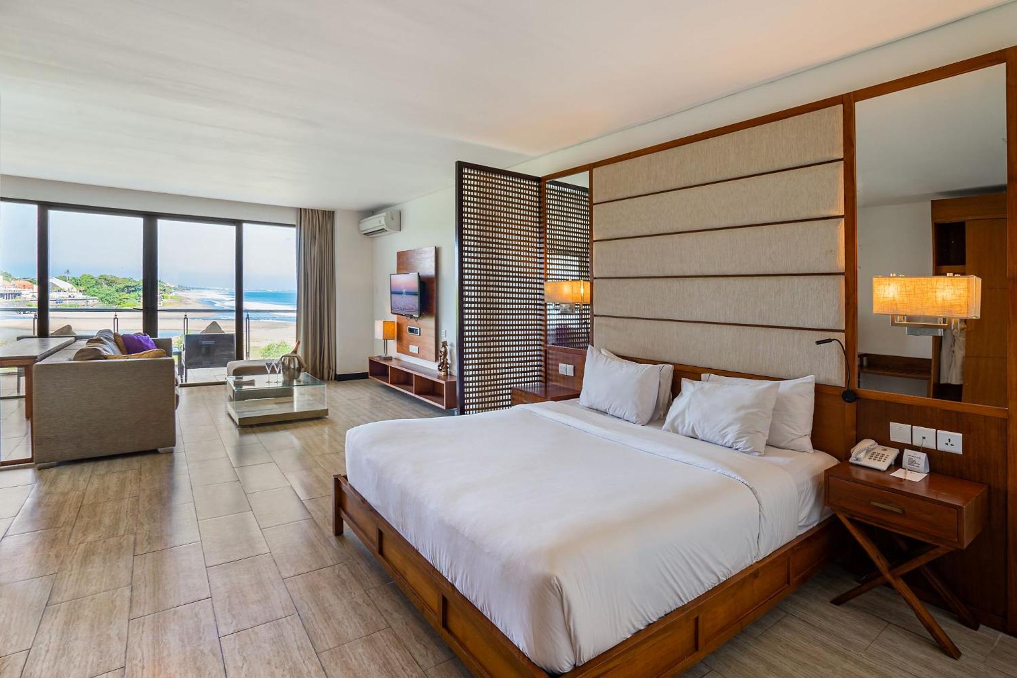 1 Bedroom, Wellness, Suite, Partial Ocean View