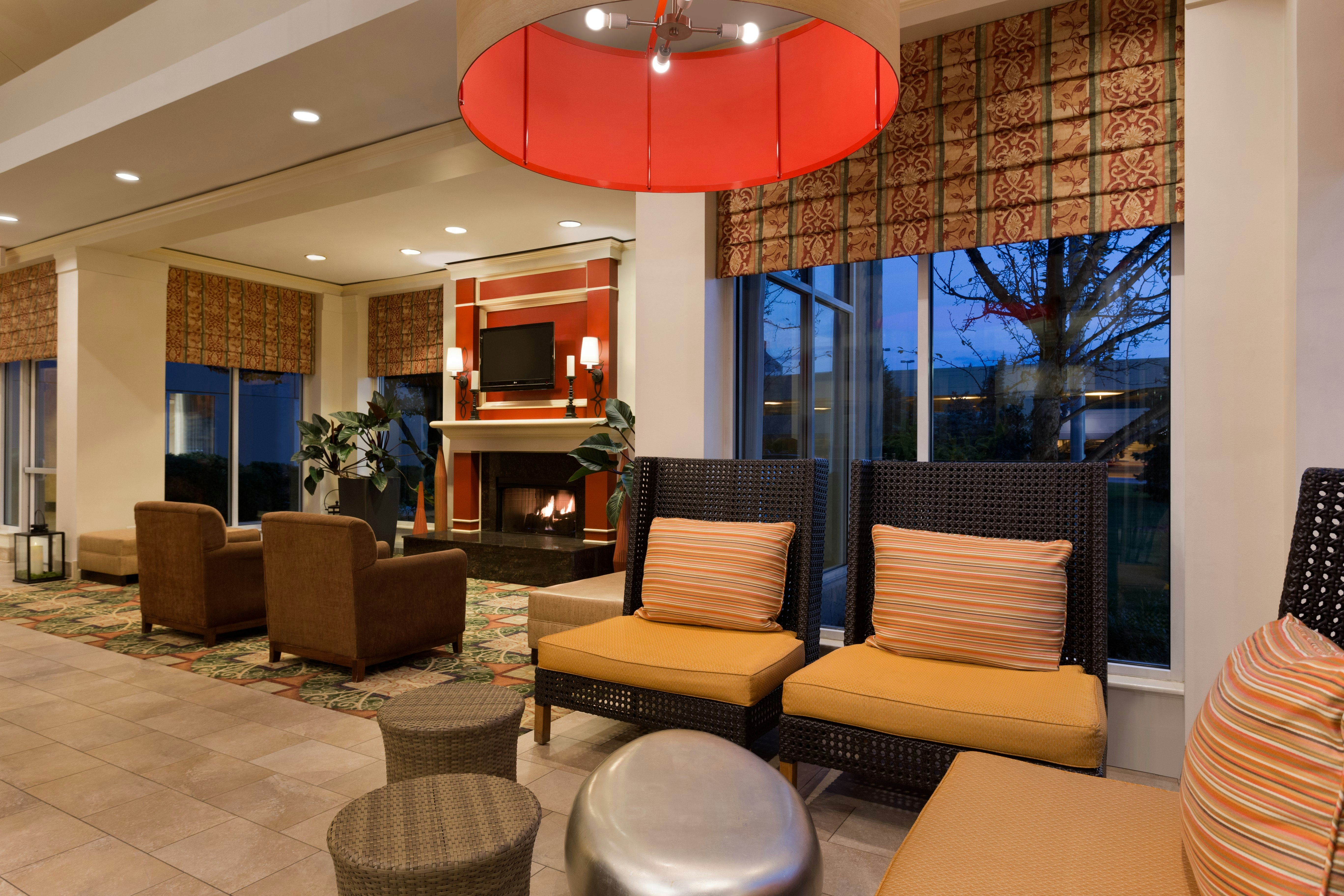 Hilton Garden Inn Chicago/Oakbrook Terrace 3/11