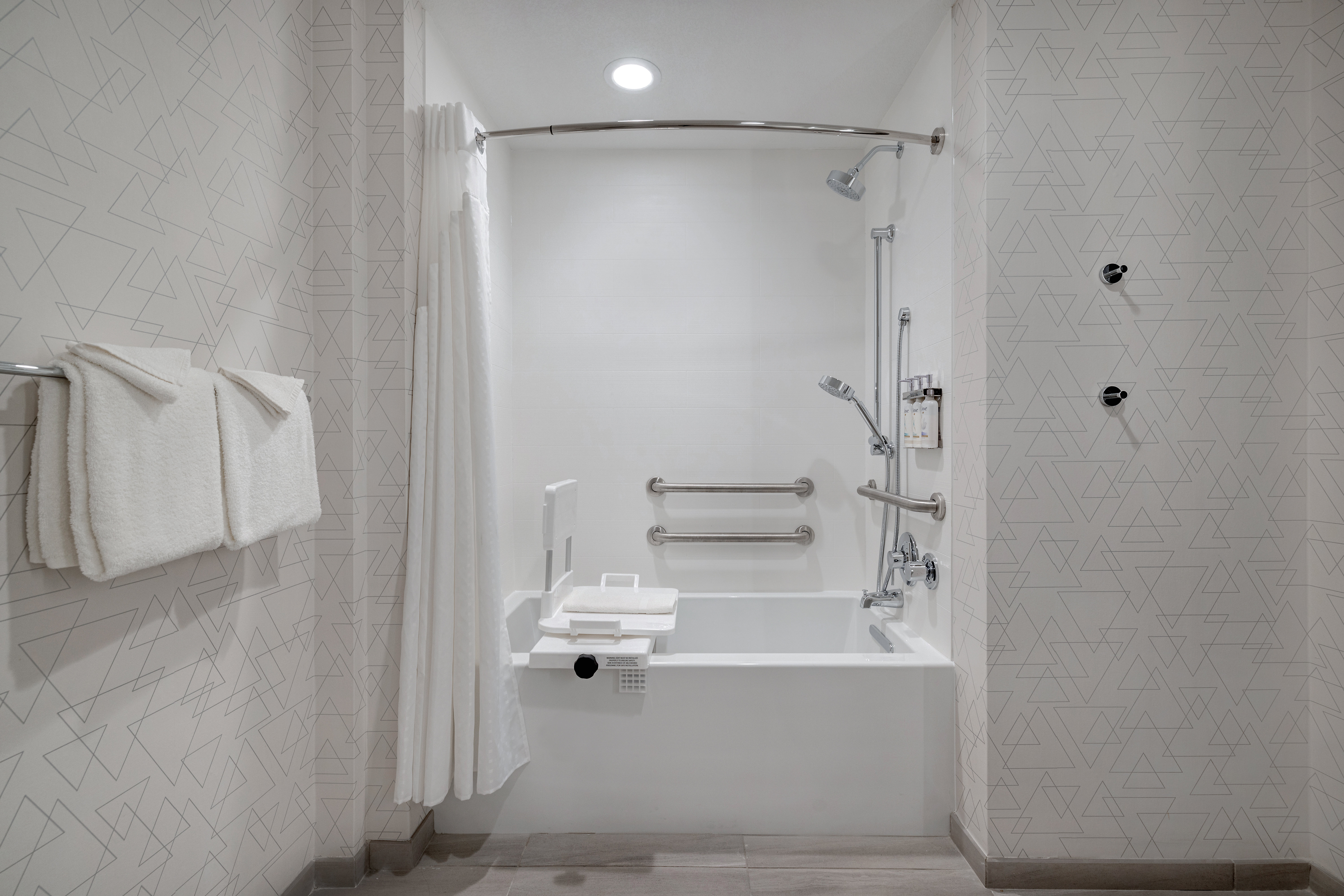 Holiday Inn Express & Suites Chino Hills, an IHG Hotel 49/50