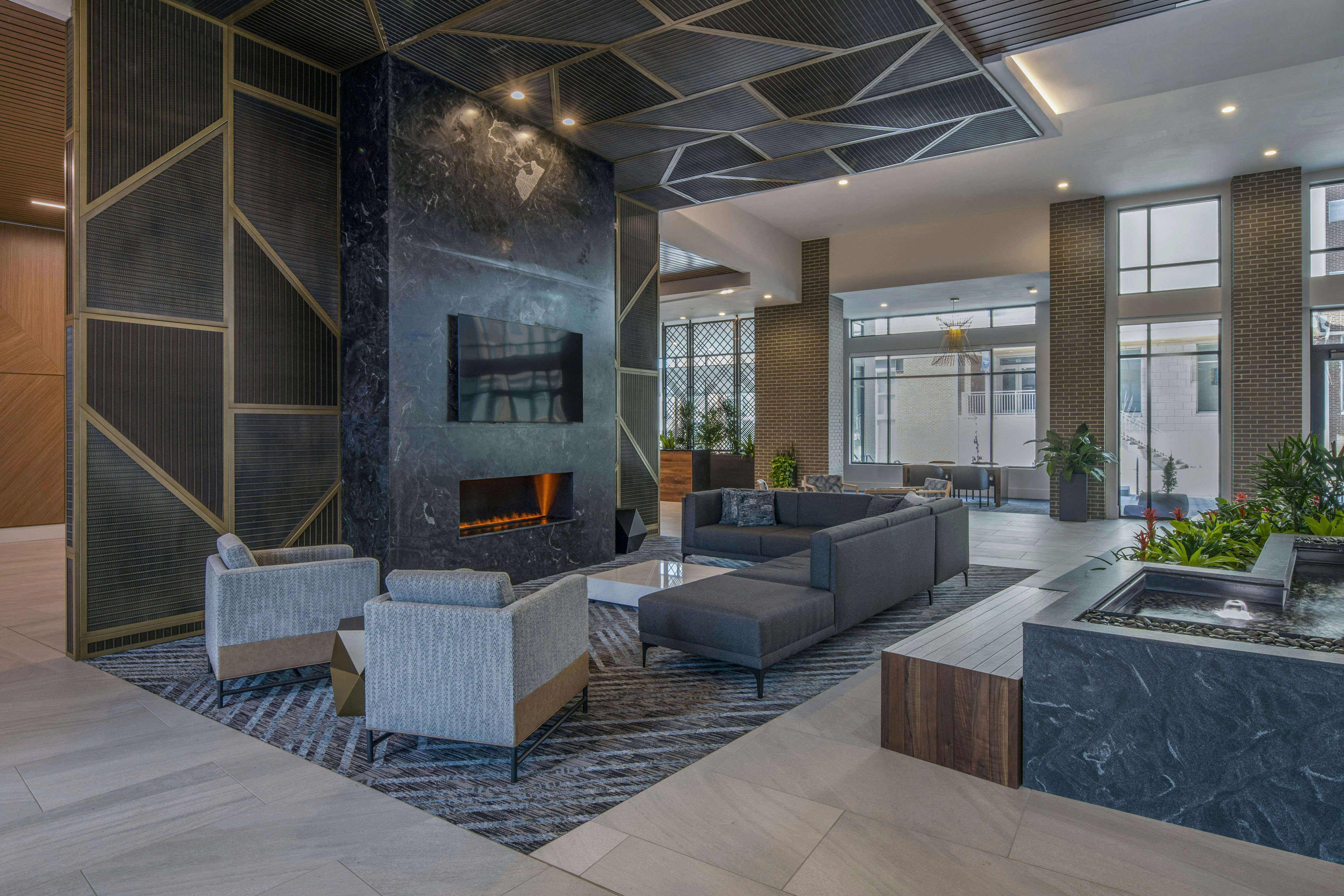 Embassy Suites by Hilton Asheville Downtown 19/39