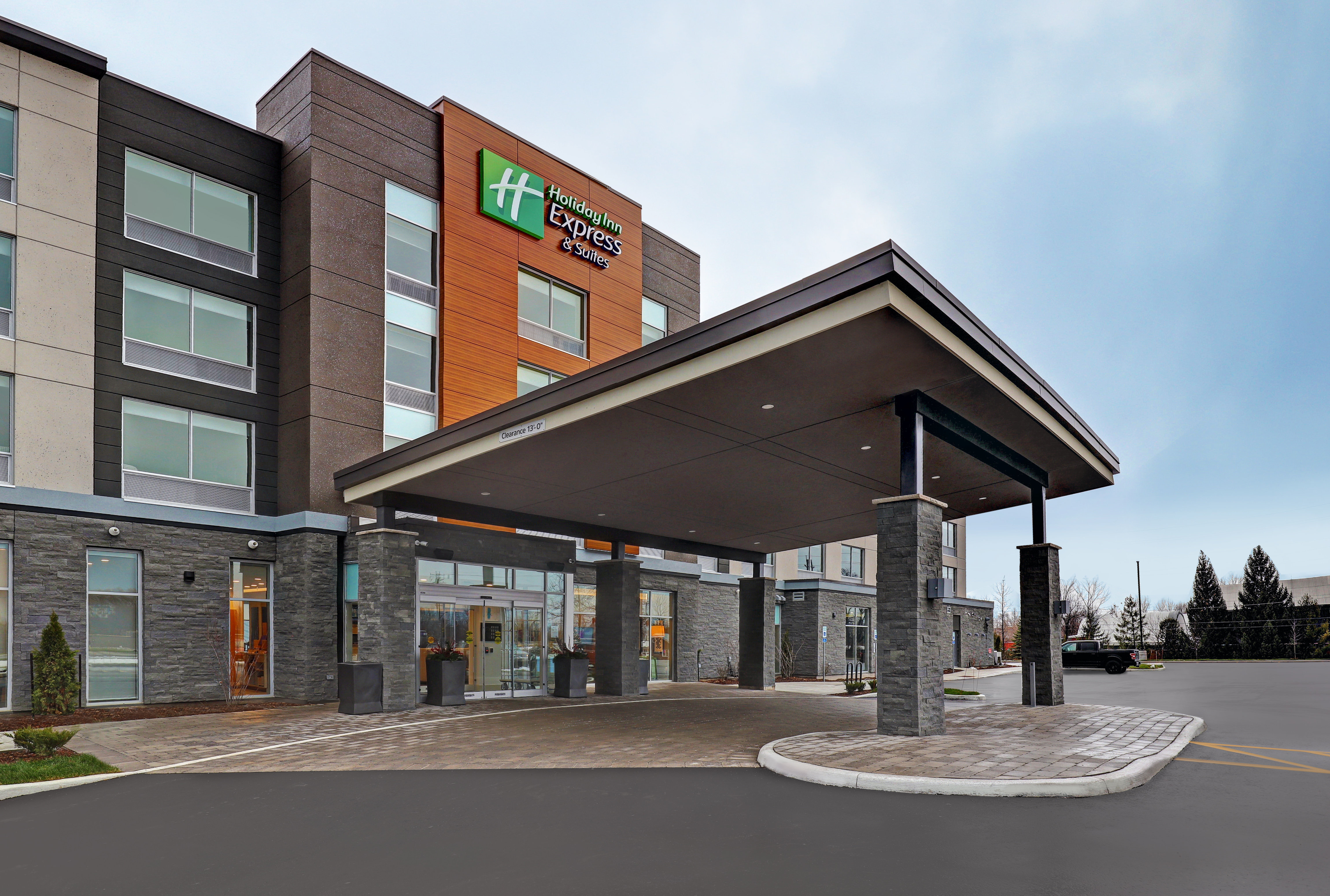 Holiday Inn Express And Suites Collingwood 62/73