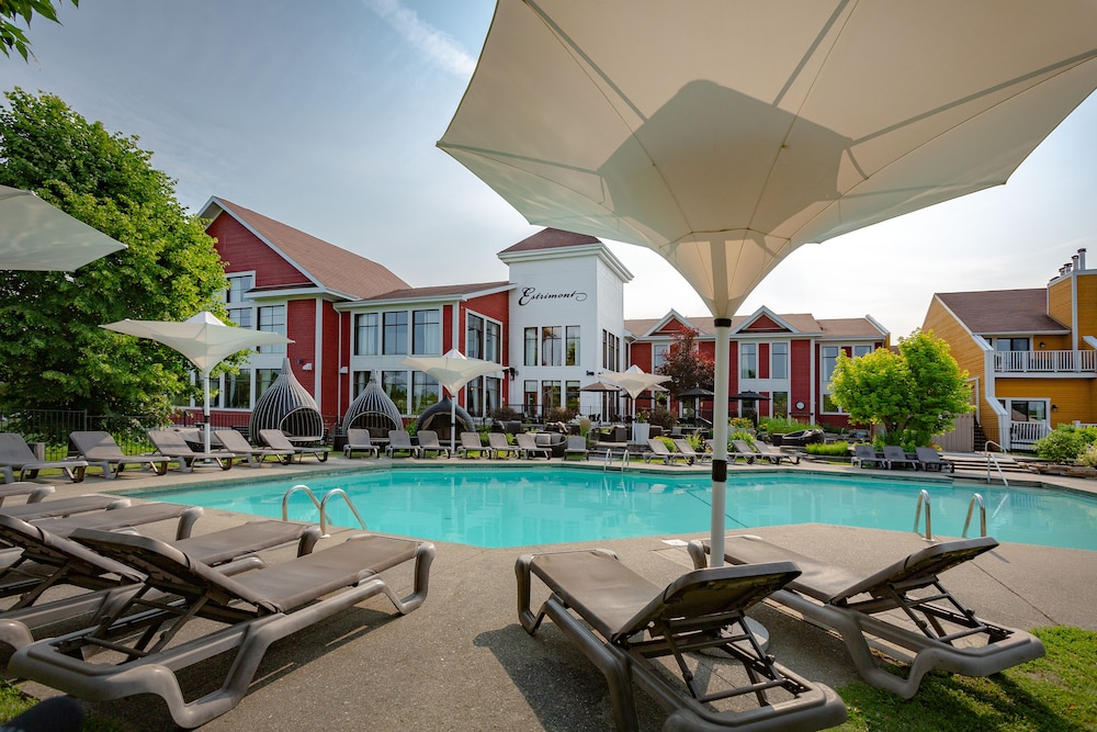 ESTRIMONT SUITES & SPA 5/61