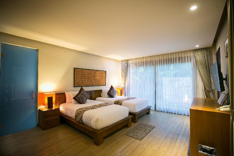 2 Bedrooms, Pool, Villa