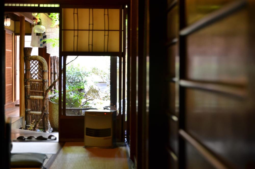 Guesthouse Kingyoya - Hostel 42/42