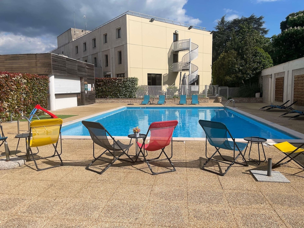 MERCURE NIORT MARAIS POITEVIN 46/50