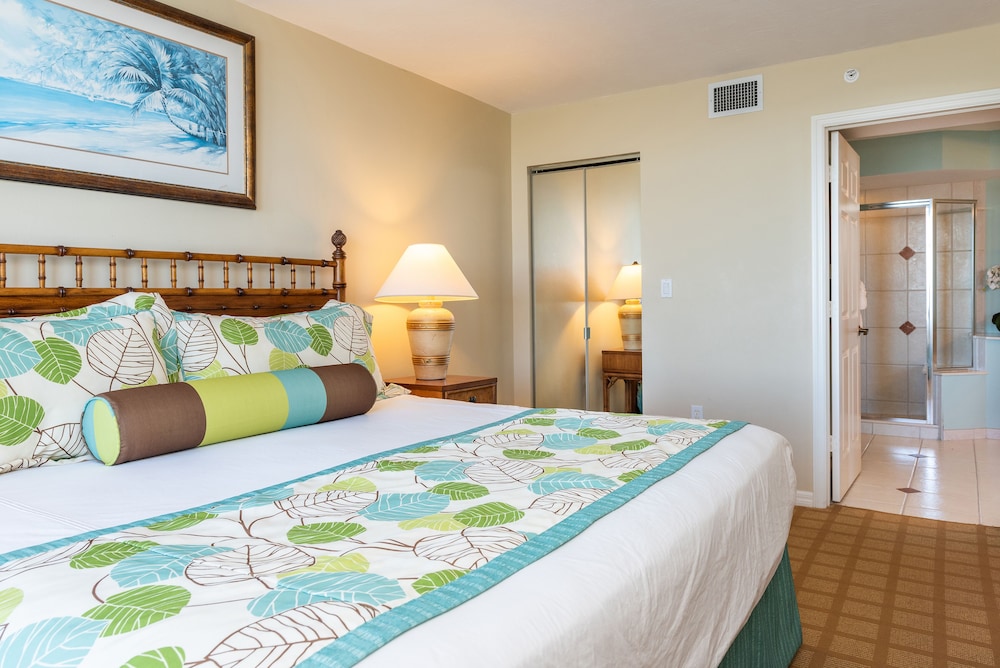 Lover's Key Resort by Check-In Vacation Rentals 22/70