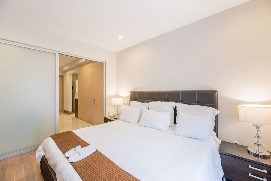 Exterior, Apartment, Single, King Bed