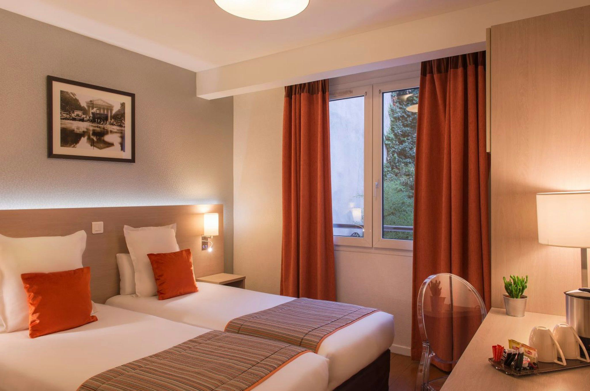 Diese Hotel Bastille 13/50