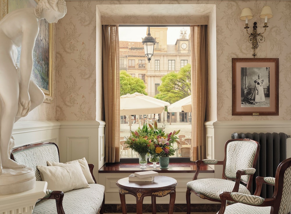 Infanta Isabel Hotel 45/64