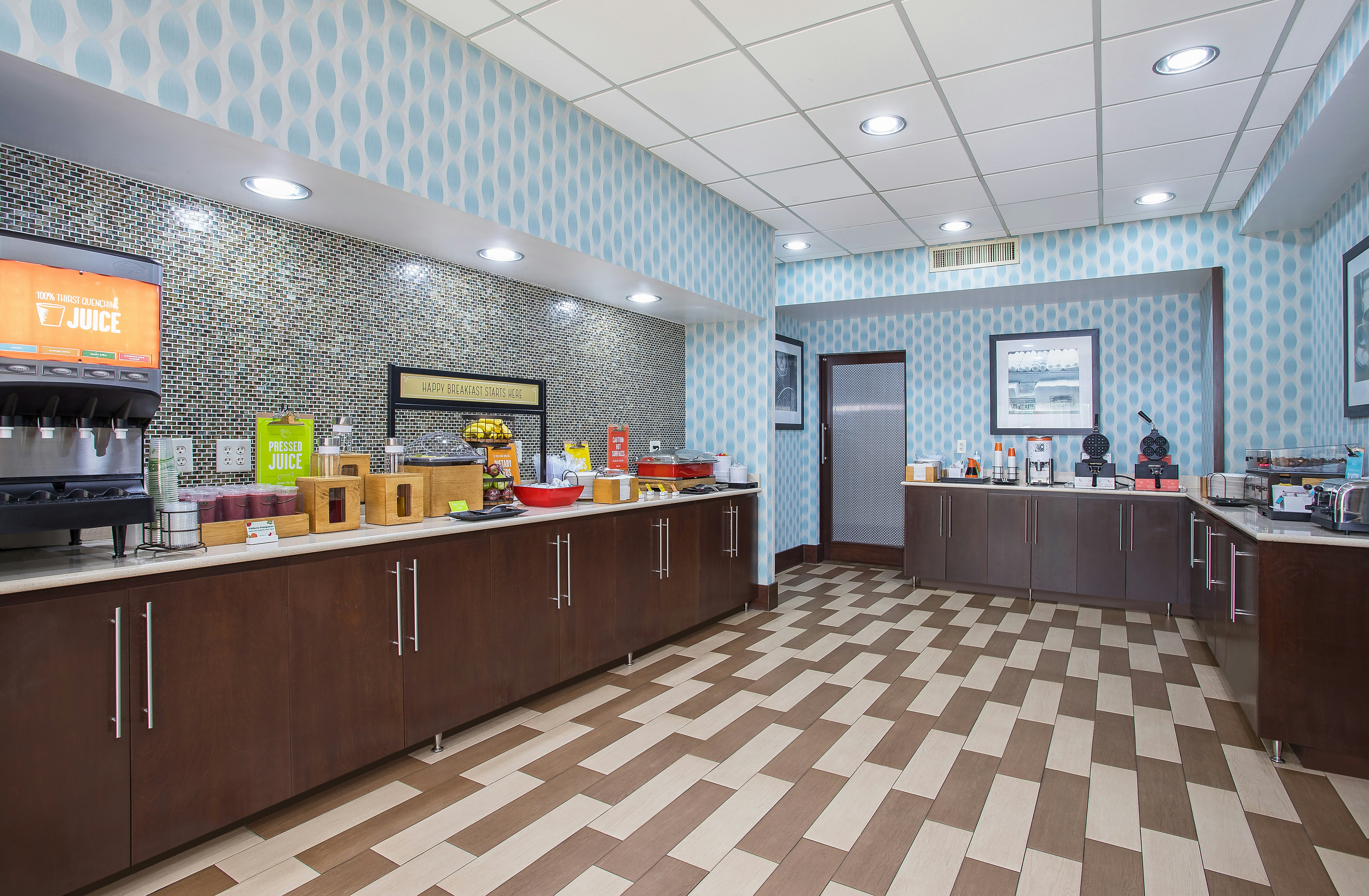Hampton Inn Cullman 13/56
