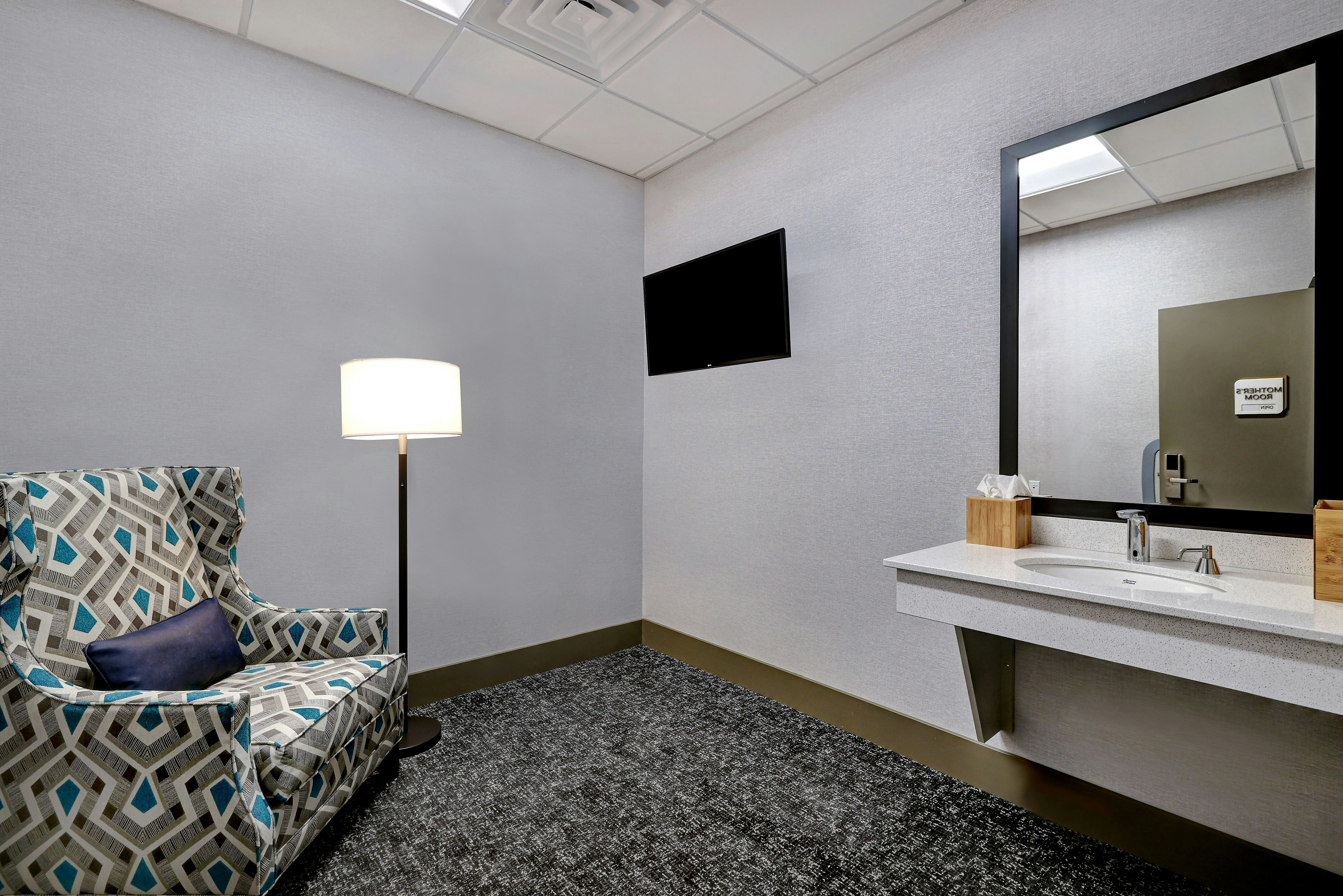 Hilton Garden Inn Cedar Rapids 26/28
