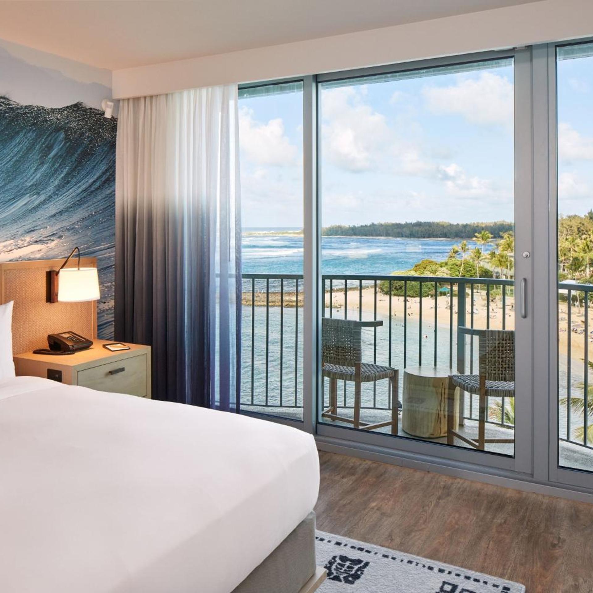 Room, Queen Bed, Ocean View, Balcony