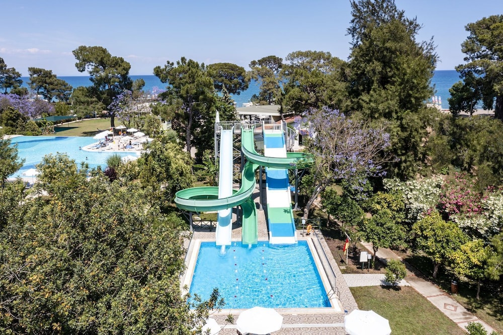 Kimeros Ma Biche Hotel And Thalasso 25/50