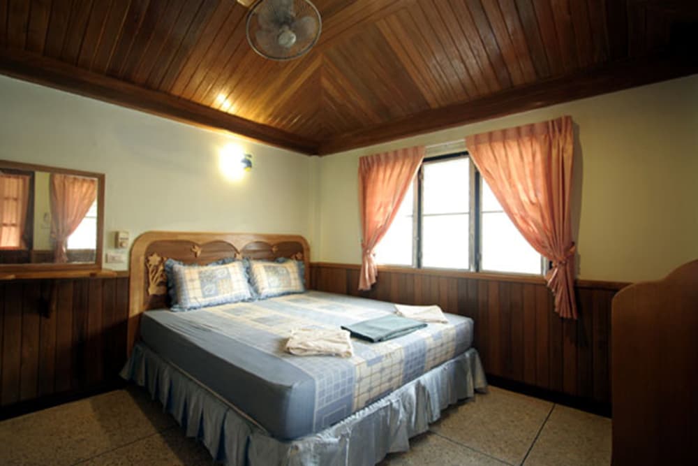 Dreamland Resort 23/70