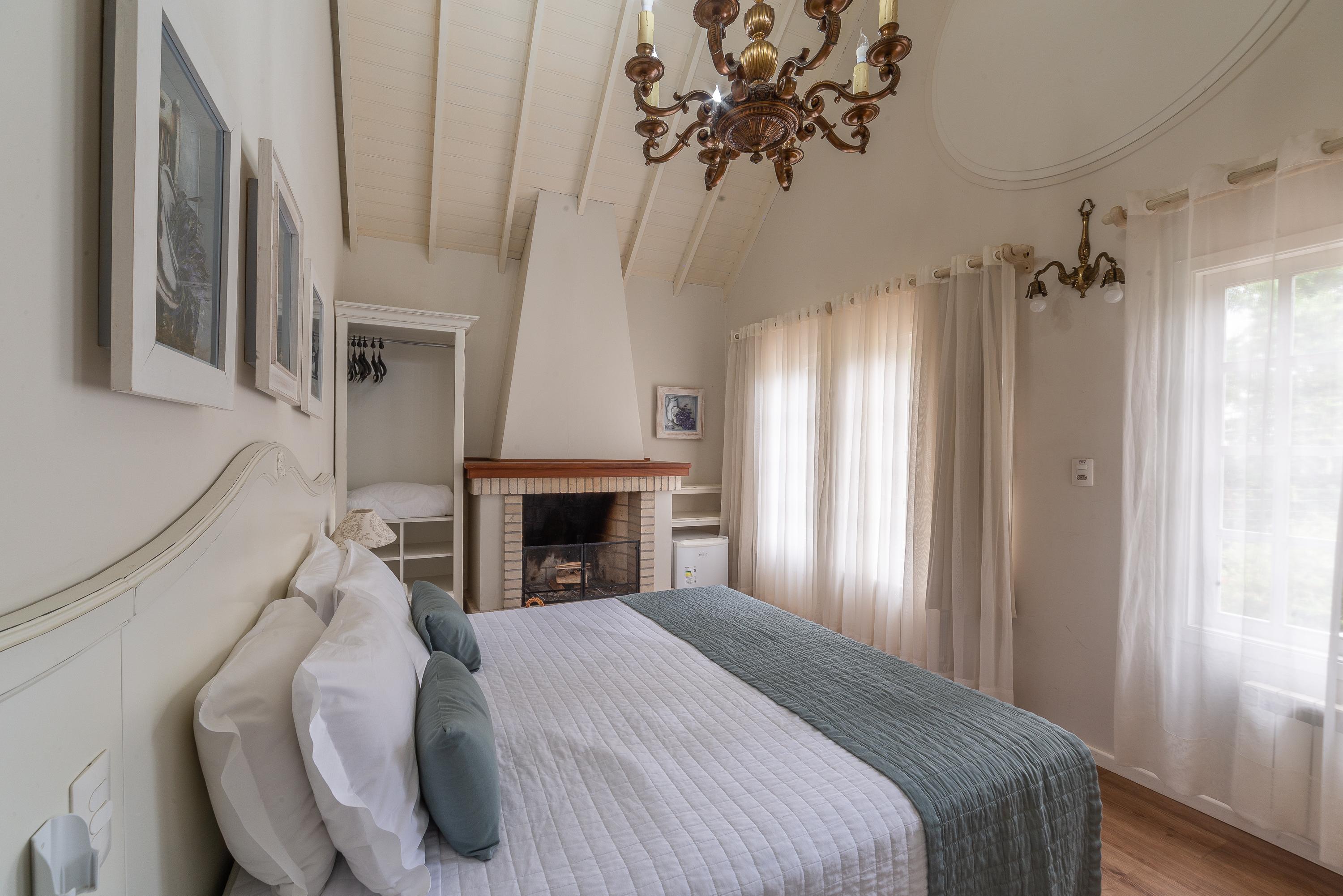 Super, Suite, Double Bed