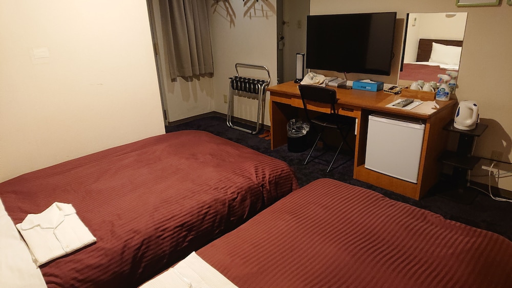 Okayama Square Hotel 40/58