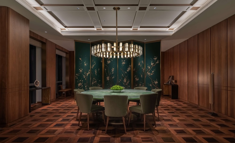 Waldorf Astoria Xiamen 68/78