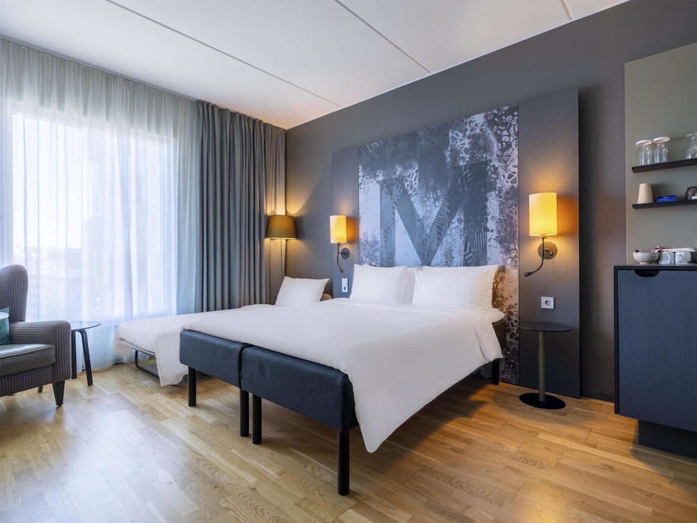 RADISSON BLU METROPOL HOTEL, HELSINGBORG 24/82