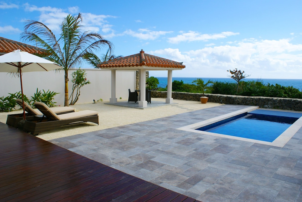 Villabu Resort 3/63