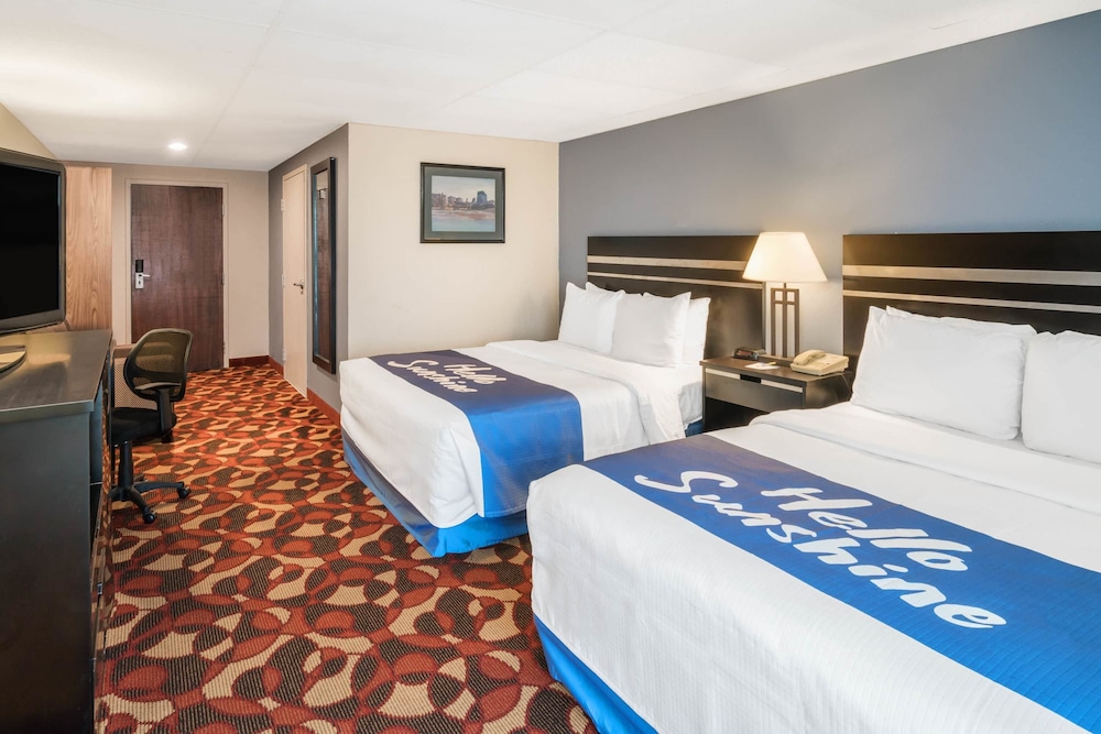 ROOM, 2 QUEEN BEDS