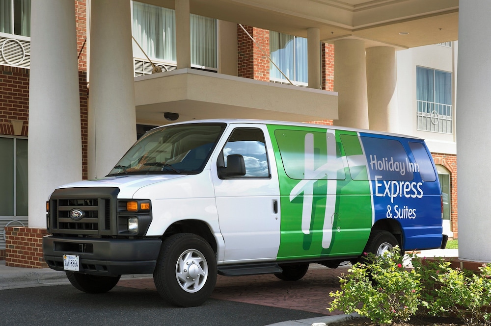 Holiday Inn Express Suites Baltimore Bwi Airport North Ex Wingate By Wyndham 64/69