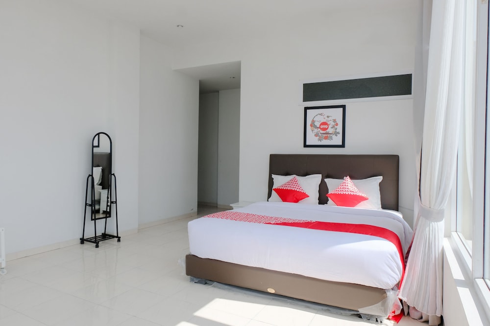 Hotel O Batu near Jatim Park formerly Villa Bukit Panderman Residence 29/49