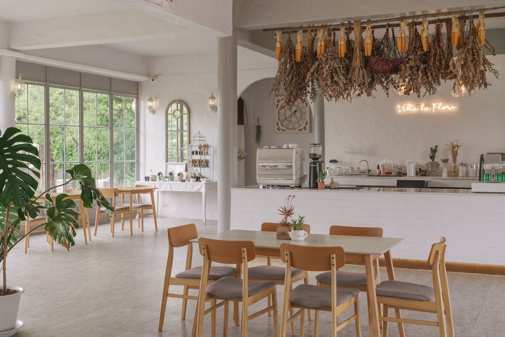 Villa La Flora Kanchanaburi 36/49