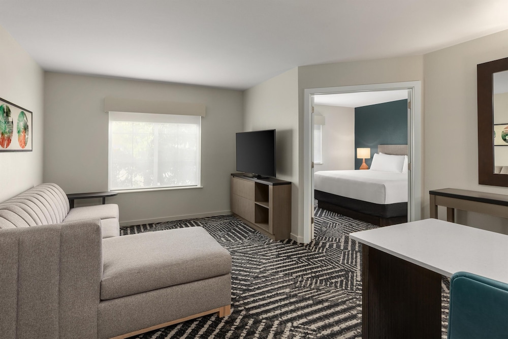 HYATT HOUSE MORRISTOWN 48/77