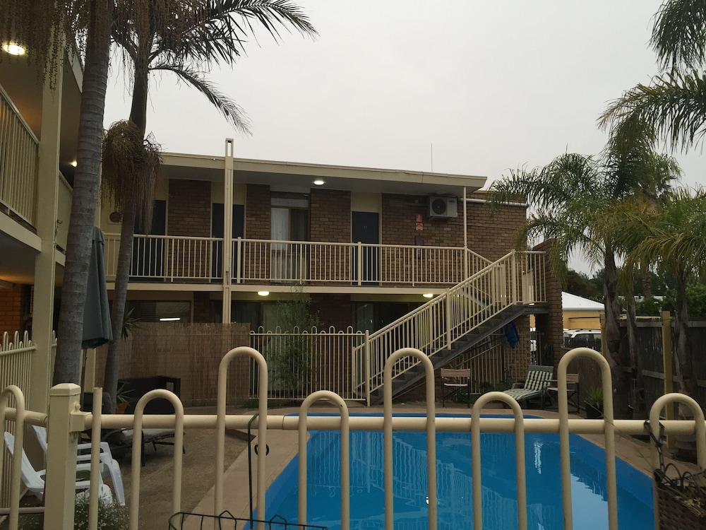 Abel Tasman Waterfront Motel 2/65