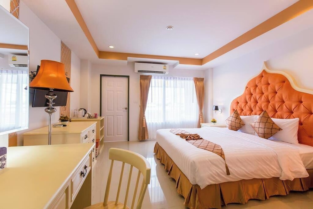 Harmonize Hotel 24/75