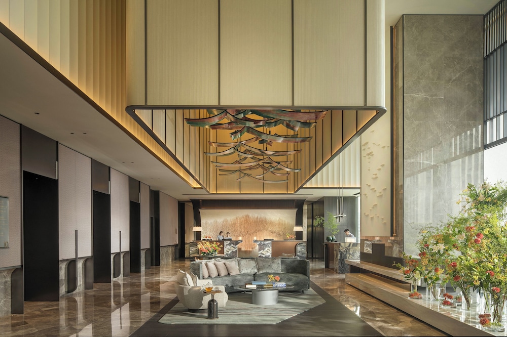 Four Seasons Hotel Hangzhou at Hangzhou Centre 11/55